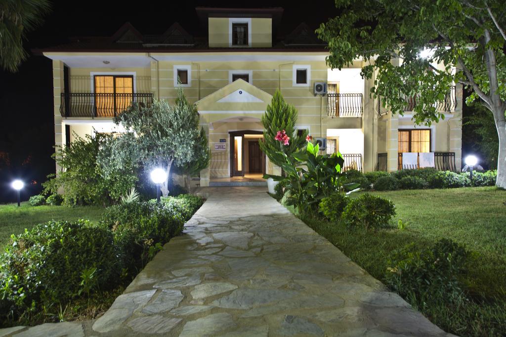 Gokcen Apartments Oludeniz Exterior photo